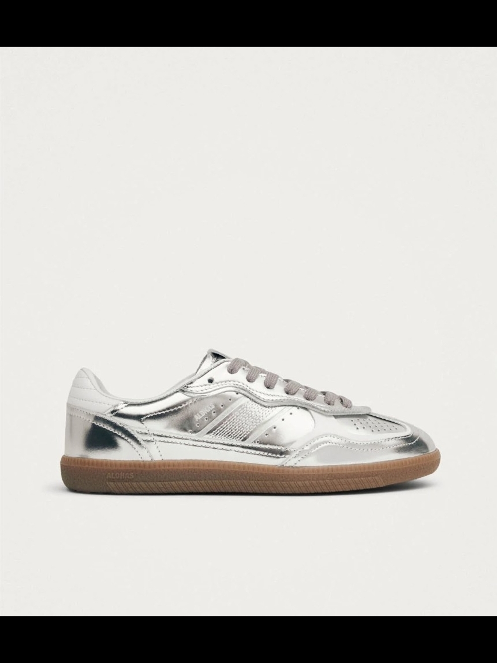 ALOHAS Metallic Silver Low-Top Sneakers - Picture 3 of 6